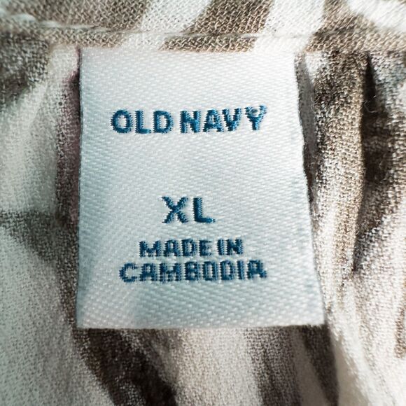 Old Navy Waist Defined Cross Front Crepe Dress Size XL White Palm Print Tropical - Picture 3 of 15